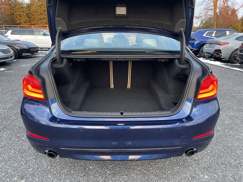 Used 2020 BMW 530i xDrive 530i xDrive w/ Premium Package image 8