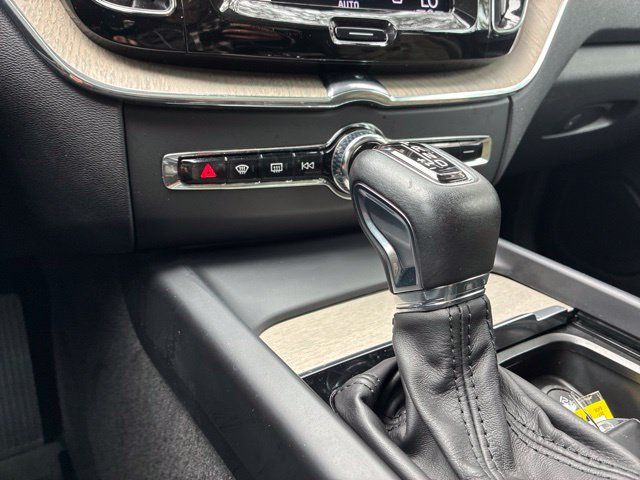 Used 2020 Volvo XC60 T5 Inscription w/ Protection Package AWD/4WD image 31