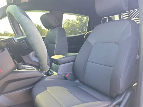 Used 2024 Chevrolet Colorado Trail Boss w/ Advanced Trailering Package image 15