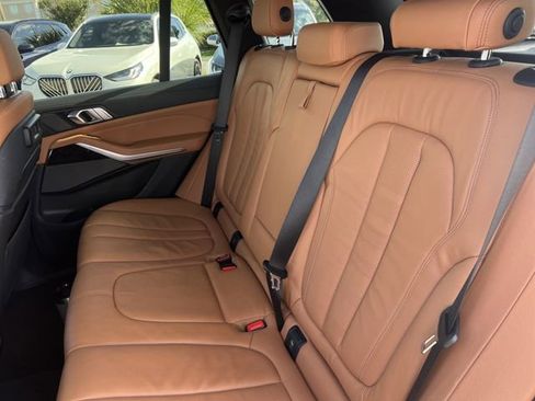 Used 2020 BMW X5 sDrive40i w/ Premium Package image 18
