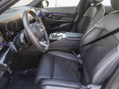 Used 2025 BMW i5 M60 w/ Premium Package image 14