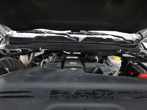 Used 2023 RAM 2500 Tradesman image 21