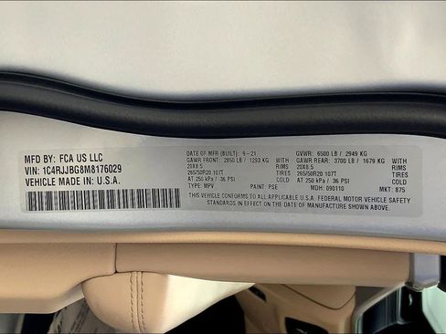 Used 2021 Jeep Grand Cherokee L Limited RWD image 34