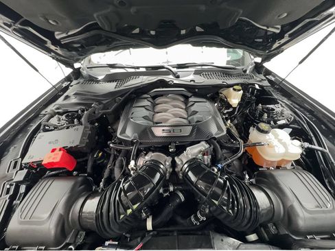 Used 2024 Ford Mustang GT Premium RWD image 18