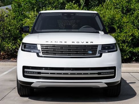 New 2027 Land Rover Range Rover Long Wheelbase SE AWD/4WD image 6