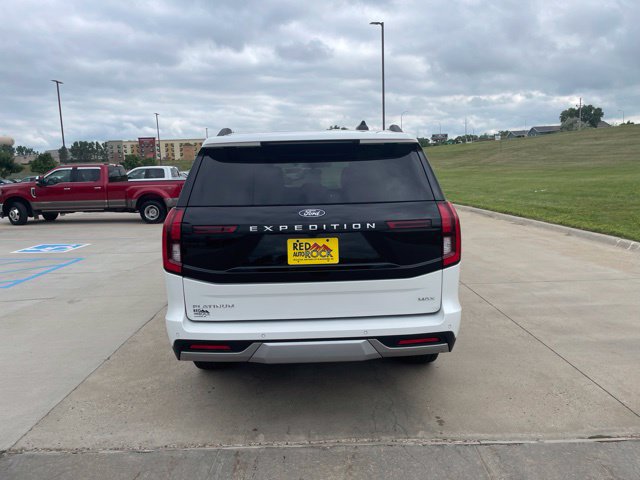 New 2026 Ford Expedition Max Platinum w/ Driver's Package AWD/4WD image 4