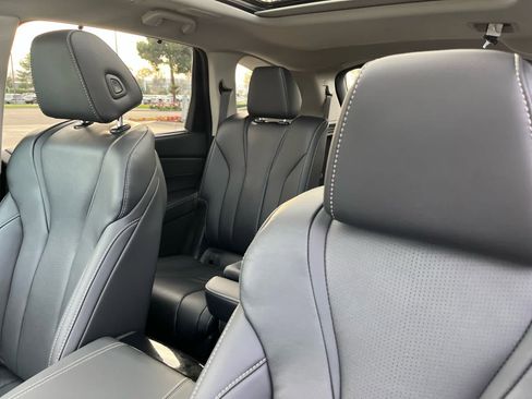 Used 2026 Acura MDX SH-AWD w/ Technology Package image 36