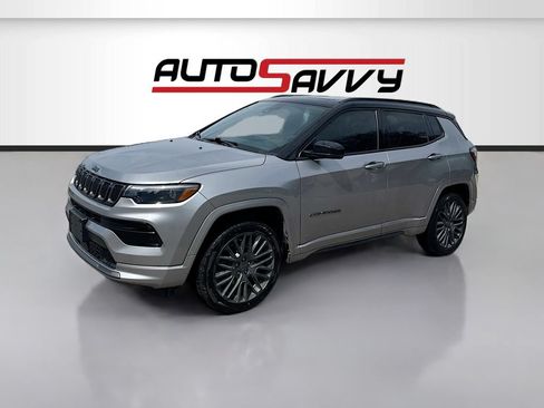 Used 2023 Jeep Compass High Altitude AWD/4WD image 3