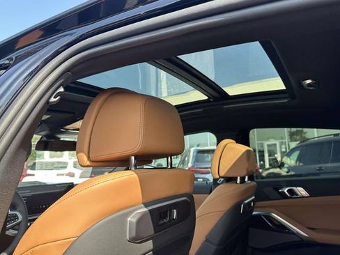 New 2027 BMW X6 xDrive40i w/ Climate Comfort Package AWD/4WD image 11