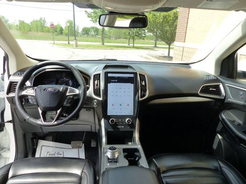 Used 2023 Ford Edge SEL AWD/4WD image 36