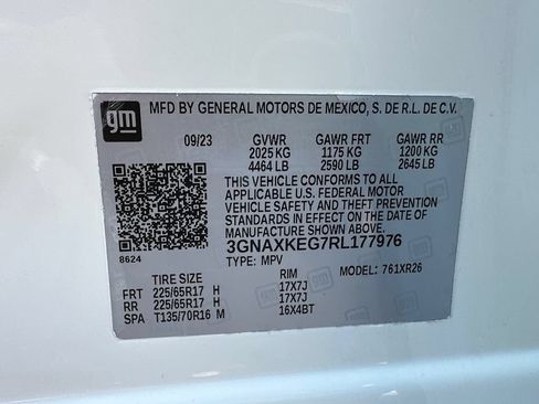 Used 2024 Chevrolet Equinox LT FWD image 16