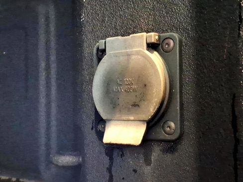 Used 2020 Chevrolet Silverado 1500 LT Trail Boss image 11