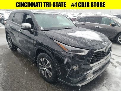Used 2021 Toyota Highlander XLE