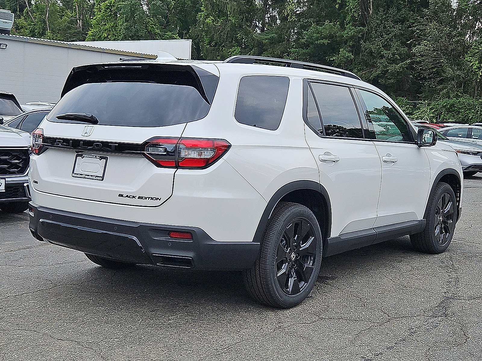 New 2026 Honda Pilot Black Edition image 5