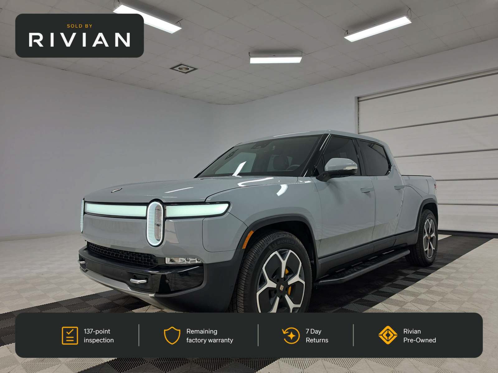 Used 2022 Rivian R1T Adventure AWD/4WD image 1
