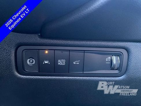 New 2026 Chevrolet Equinox EV LT image 28