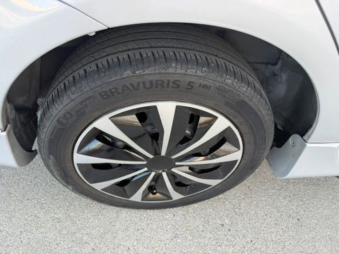 Used 2009 Toyota Corolla S image 26