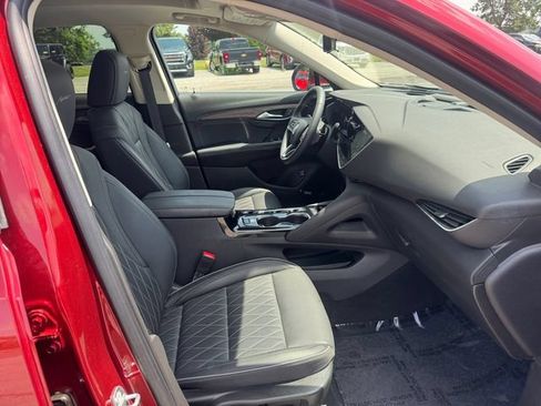 Used 2023 Buick Envision Avenir AWD/4WD image 17