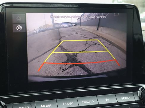 Used 2022 Kia Forte LXS w/ LXS Technology Package image 12