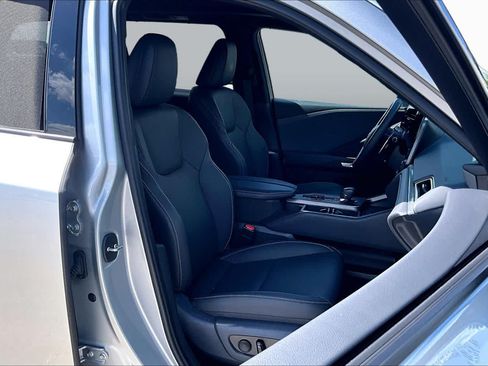 Used 2025 Lexus TX 350 AWD w/ Technology Package image 8