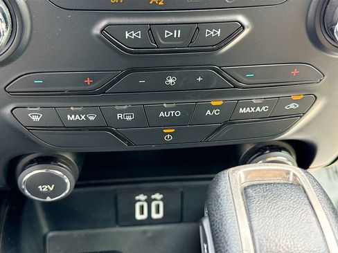 Used 2020 Ford Ranger XLT w/ Equipment Group 301A Mid AWD/4WD image 16