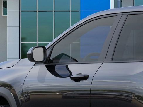 New 2026 Chevrolet Equinox LT FWD image 12