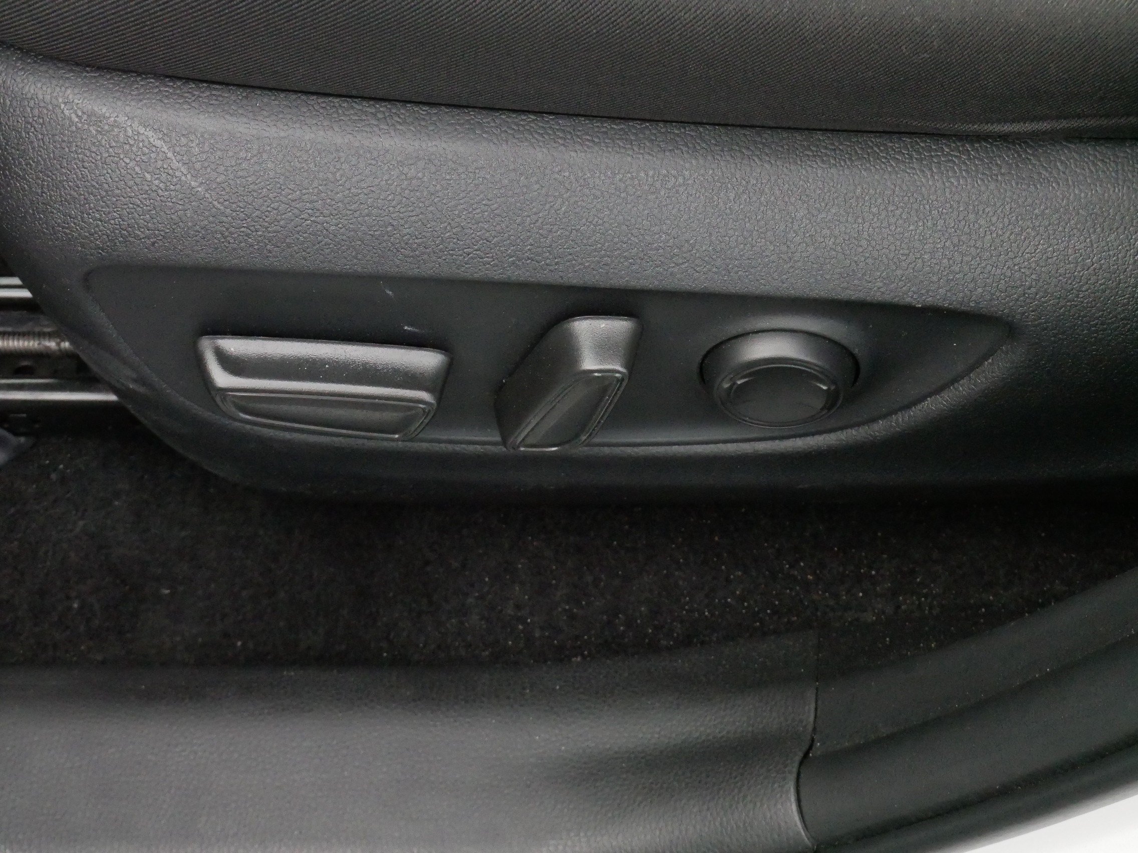 Certified 2025 Toyota RAV4 XLE AWD/4WD image 20