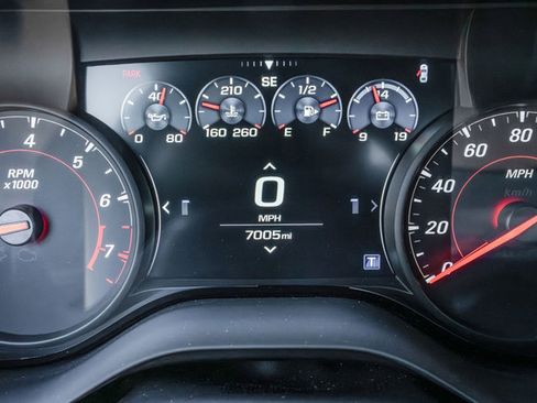 Used 2024 Chevrolet Camaro SS RWD image 25