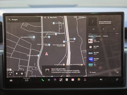 Used 2023 Tesla Model X AWD/4WD image 14