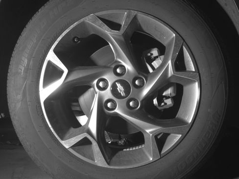 Used 2025 Chevrolet Trax LT w/ LT Convenience Package image 13