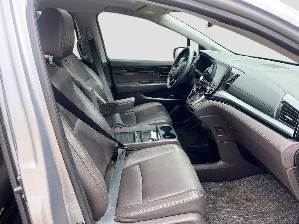 Used 2023 Honda Odyssey Touring image 31