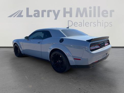 Used 2021 Dodge Challenger R/T Scat Pack RWD image 3