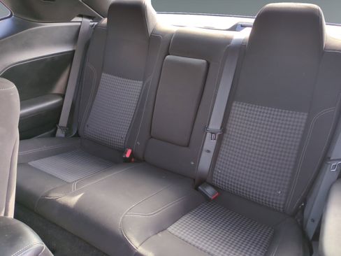 Used 2023 Dodge Challenger SXT image 25