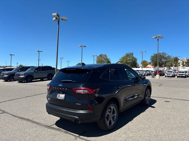 Certified 2025 Ford Escape ST-Line AWD/4WD image 5