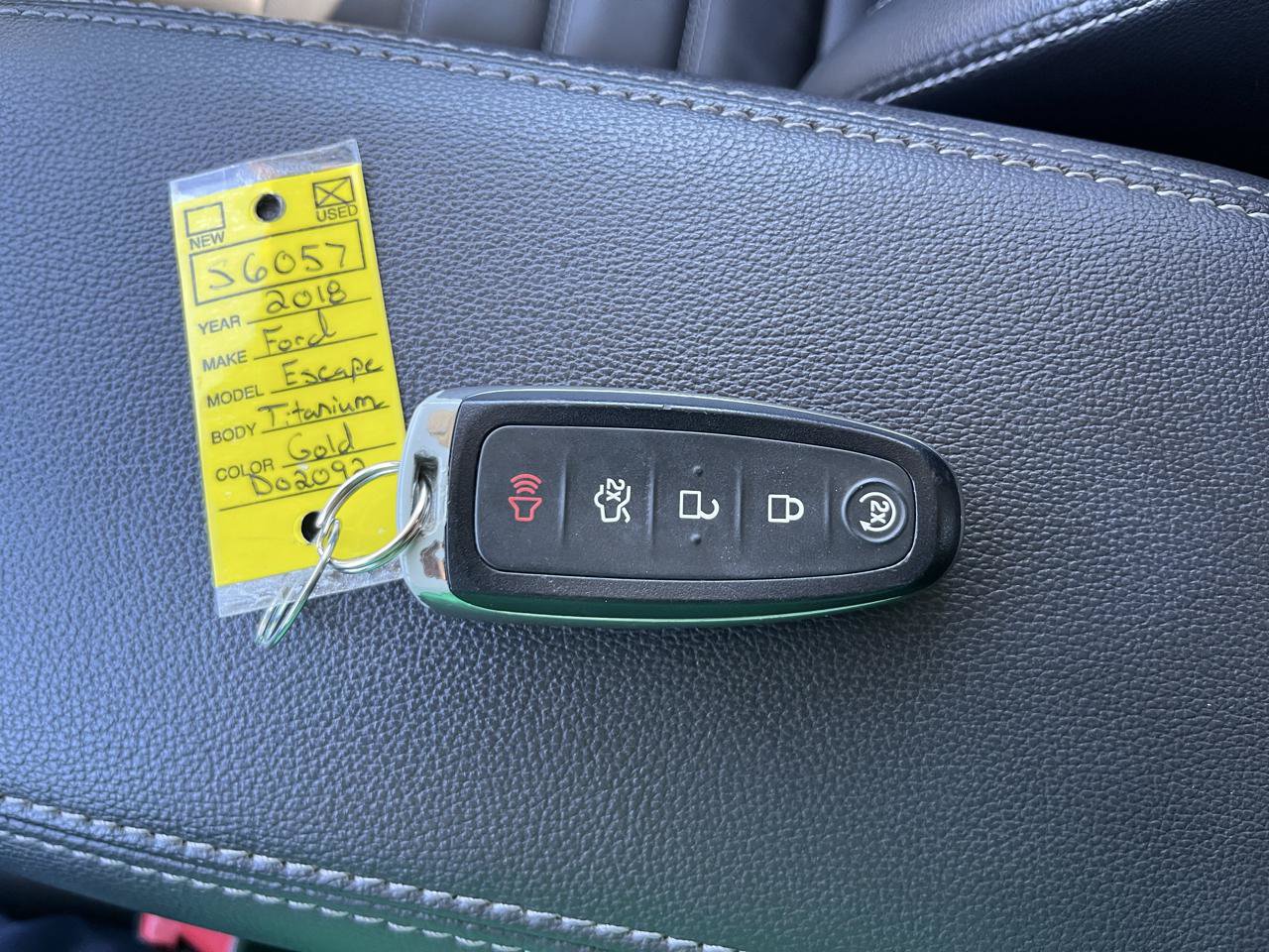 Used 2018 Ford Escape Titanium w/ Ford Safe & Smart Package AWD/4WD image 37