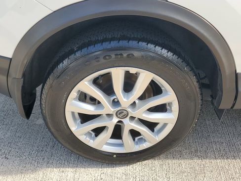 Used 2020 Nissan Rogue Sport S w/ Appearance Package FWD image 7