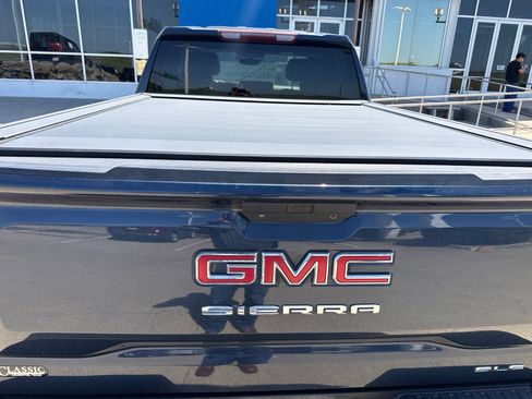 Used 2020 GMC Sierra 1500 SLE w/ SLE Value Package RWD image 9