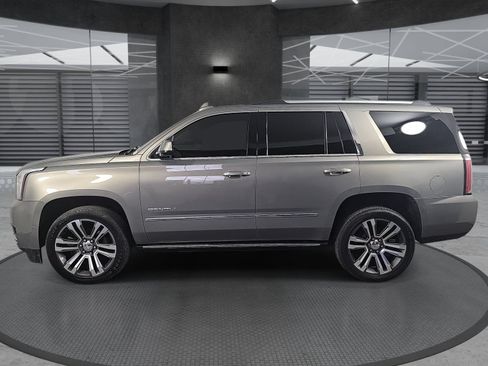 Used 2019 GMC Yukon Denali w/ Denali Ultimate Package AWD/4WD image 8