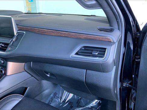 Used 2022 Chevrolet Tahoe High Country image 18