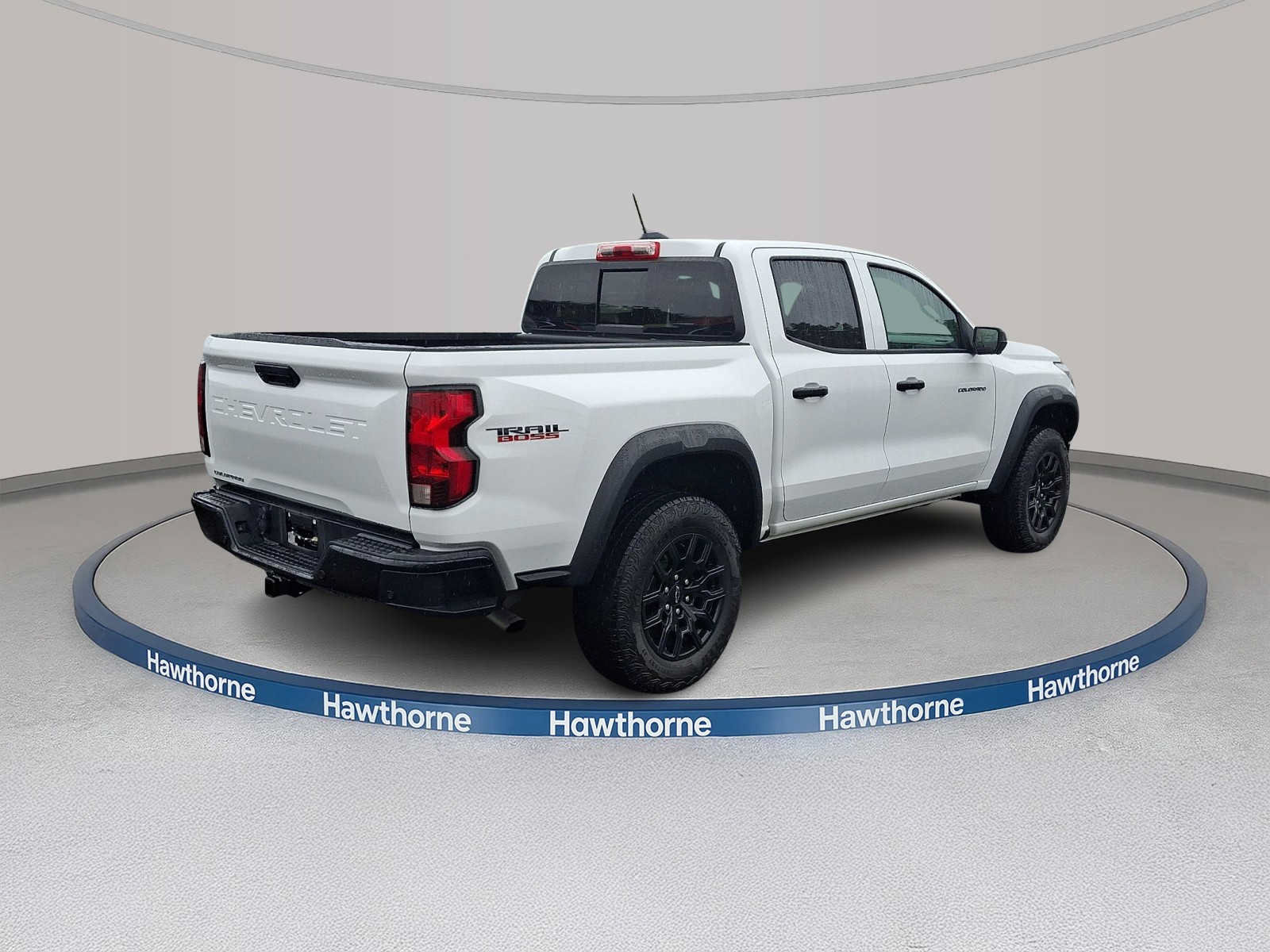 Used 2025 Chevrolet Colorado Trail Boss AWD/4WD image 6
