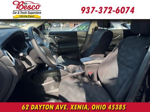 Used 2014 Nissan Rogue SV w/ SV Premium Package AWD/4WD image 9