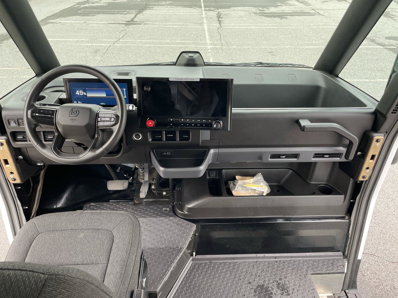 Used 2024 Chevrolet Brightdrop 600 w/ Commercial Equipment Package AWD/4WD image 14