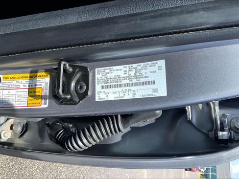 Certified 2020 Ford F150 Lariat w/ Equipment Group 502A Luxury AWD/4WD image 32