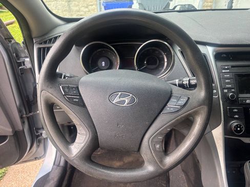 Used 2014 Hyundai Sonata GLS w/ Popular Equipment Group 2 FWD image 8