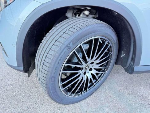 New 2026 Mercedes-Benz GLC 300 image 3