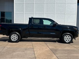 New 2026 Toyota Tacoma SR5 RWD video 3