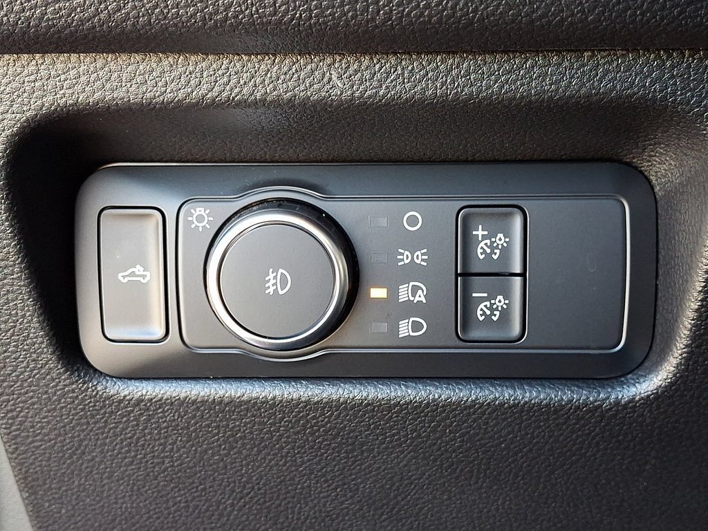 Used 2025 Ford Ranger Lariat w/ FX4 Off-Road Package AWD/4WD image 24