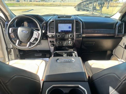 Used 2021 Ford F250 Limited w/ FX4 Off-Road Package image 15