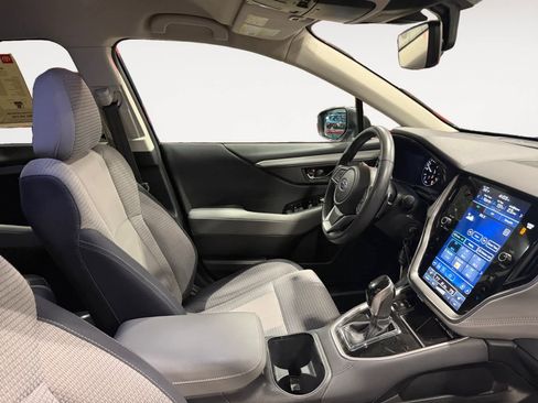 Used 2024 Subaru Outback Premium image 16