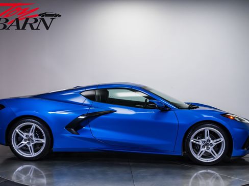 Used 2023 Chevrolet Corvette Stingray Preferred Cpe w/ 2LT RWD image 14